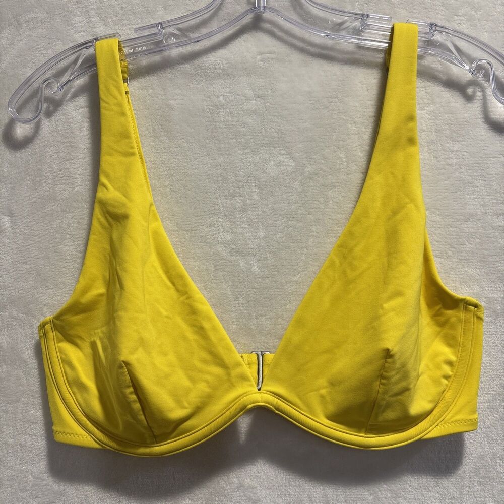 Athleta Bra Cup Plunge Underwire Bikini Top Adjustable Straps Yellow 34D/DD Swim